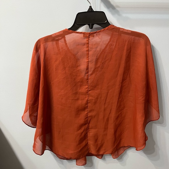 Size medium top - Picture 3 of 4